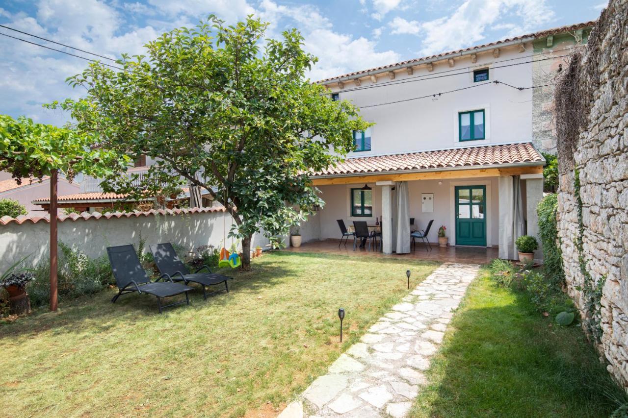 House Eufemia Nyaraló *